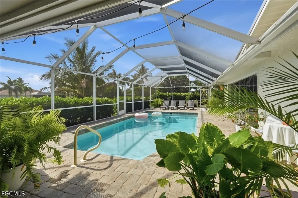 2835 SE 18th Avenue Cape Coral FL 33904