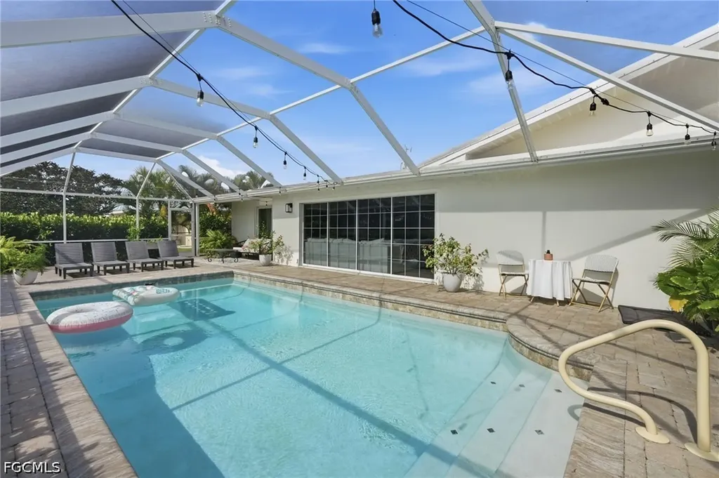 2835 SE 18th Avenue Cape Coral FL 33904
