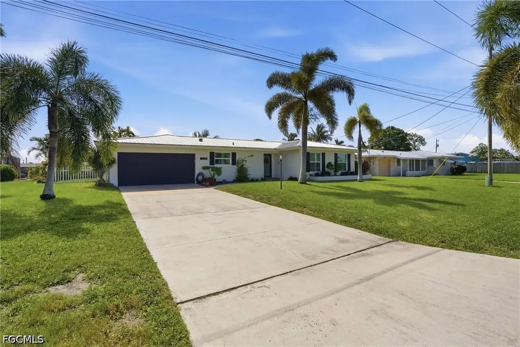2835 SE 18th Avenue Cape Coral FL 33904