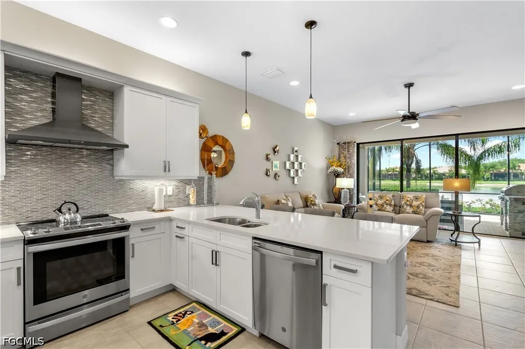 12034 Lakewood Preserve Place Fort Myers FL 33913