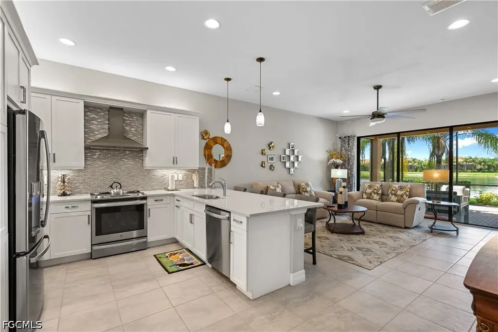 12034 Lakewood Preserve Place Fort Myers FL 33913