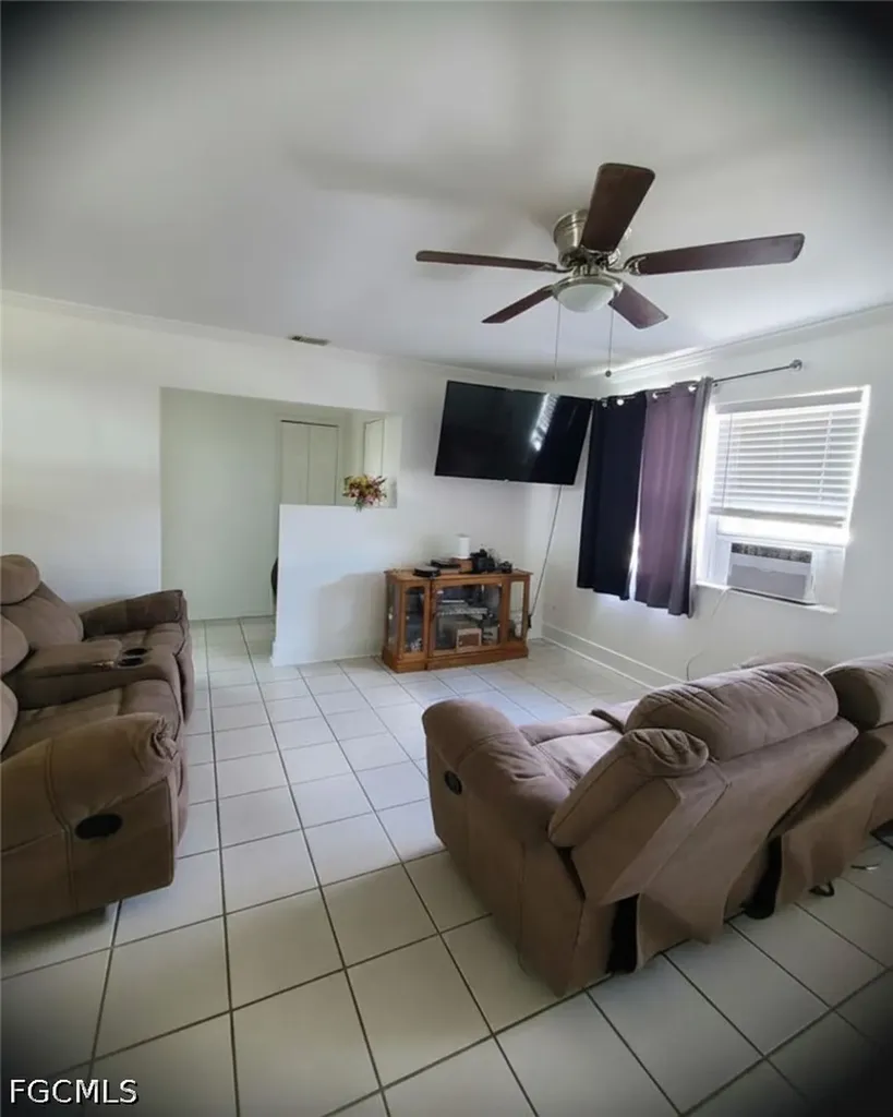 4106 22nd Street SW Lehigh Acres FL 33976