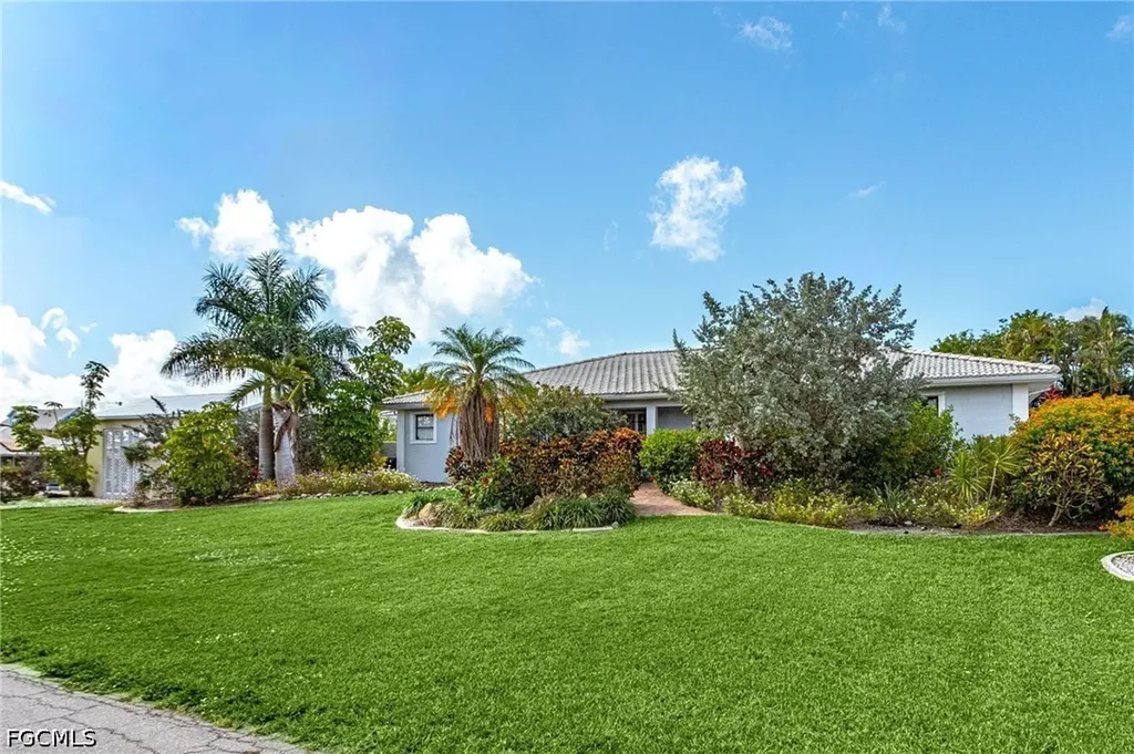 2805 8th Avenue St. James City FL 33956