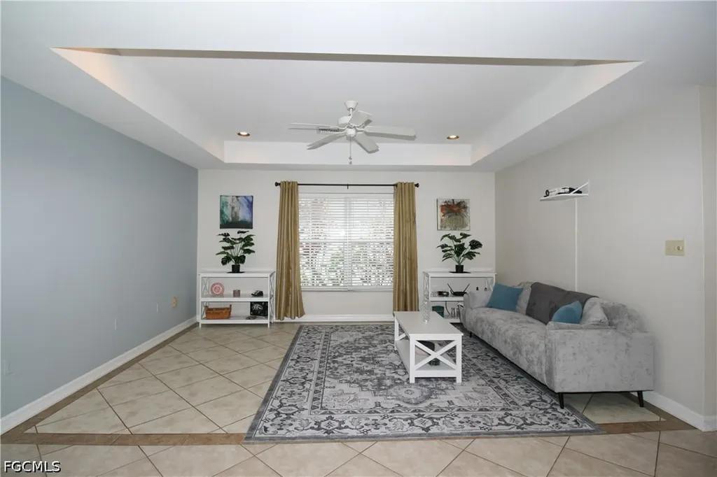 1330 SE 6th Avenue Cape Coral FL 33990