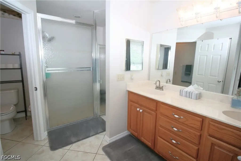 1330 SE 6th Avenue Cape Coral FL 33990