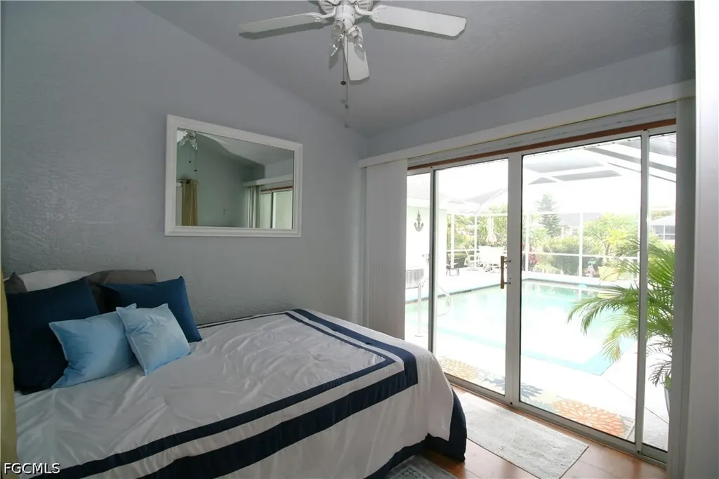 1330 SE 6th Avenue Cape Coral FL 33990