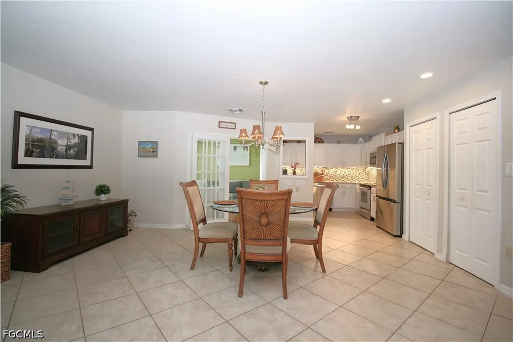 1330 SE 6th Avenue Cape Coral FL 33990