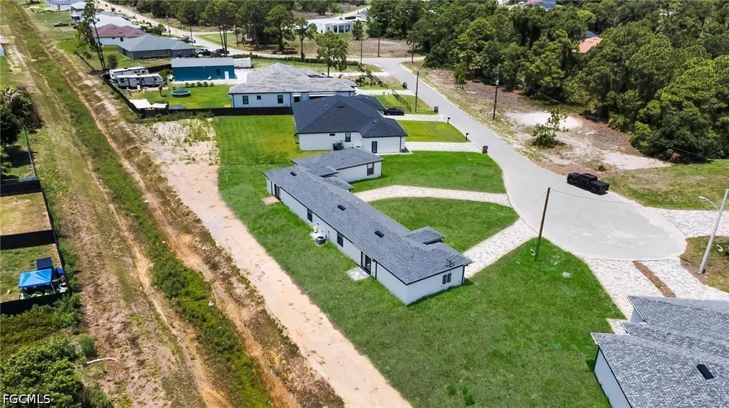 4985 Fairway Court Lehigh Acres FL 33971
