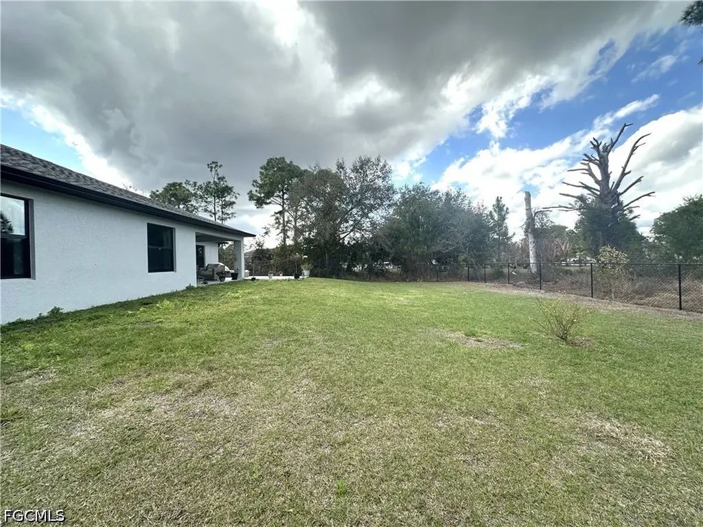 3710 38th Street SW Lehigh Acres FL 33976
