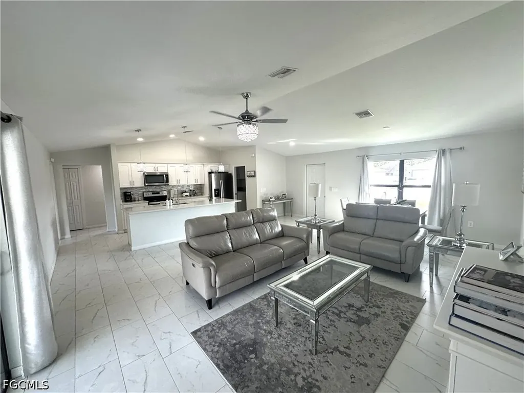 3710 38th Street SW Lehigh Acres FL 33976