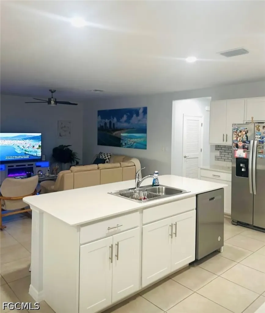 932 SW 7th Avenue Cape Coral FL 33991