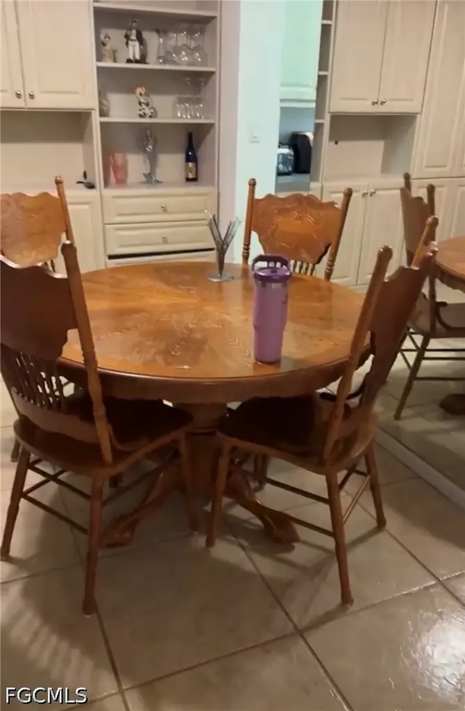 1766 Cape Coral Parkway E Cape Coral FL 33904