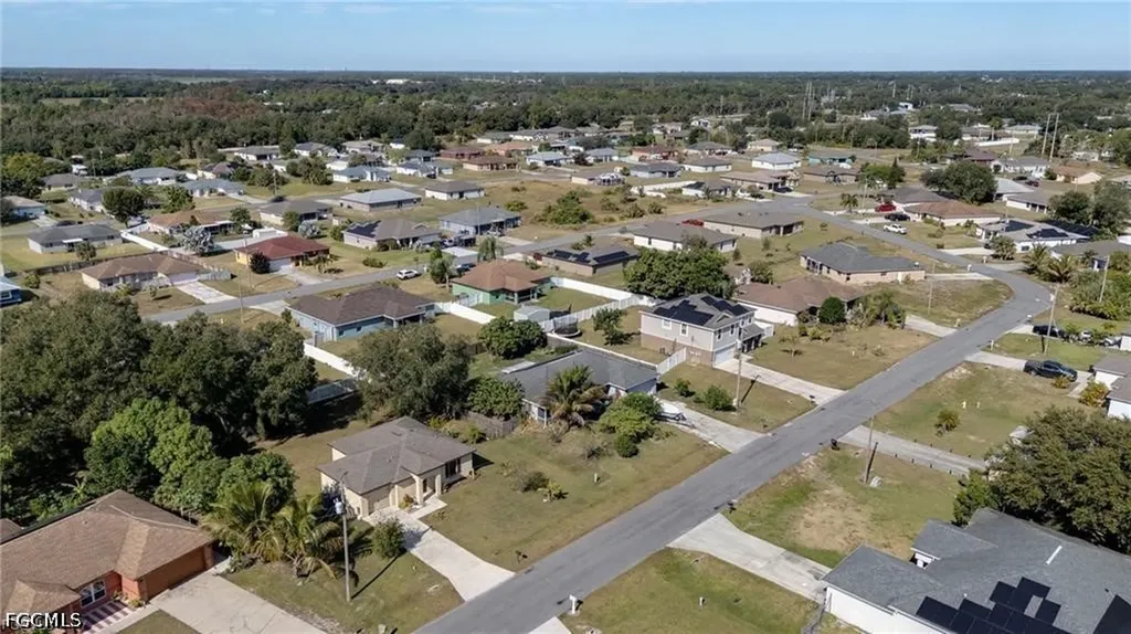 824 Umber Drive Fort Myers FL 33913