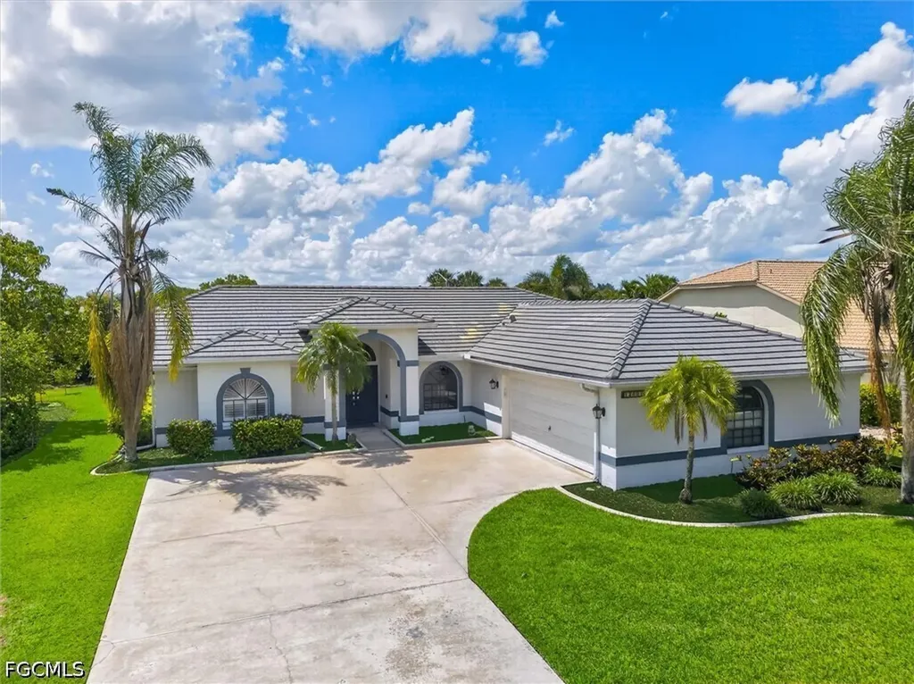 12661 Strathmore Loop Fort Myers FL 33912