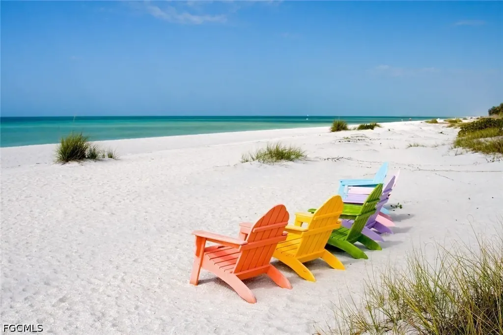 825 Elinor Way Sanibel FL 33957