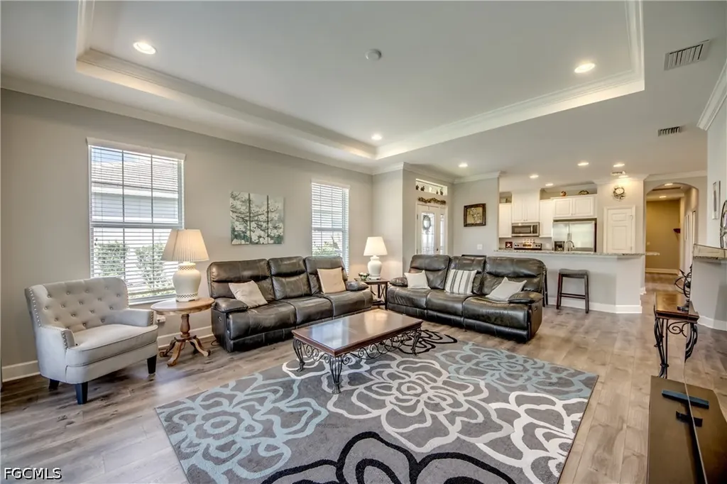 2734 Vareo Court Cape Coral FL 33991