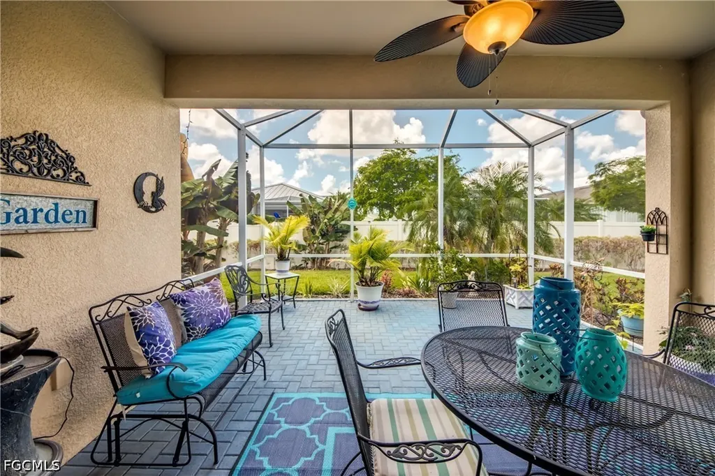 2734 Vareo Court Cape Coral FL 33991