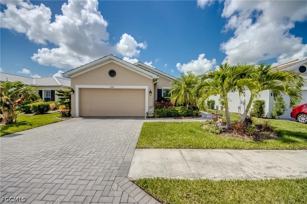 2734 Vareo Court Cape Coral FL 33991