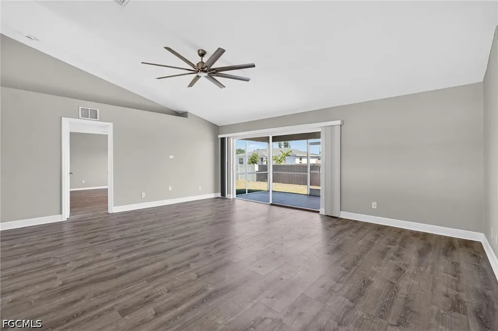 409 NE 25th Terrace Cape Coral FL 33909