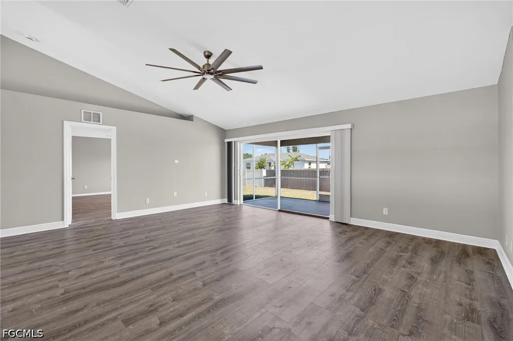 409 NE 25th Terrace Cape Coral FL 33909