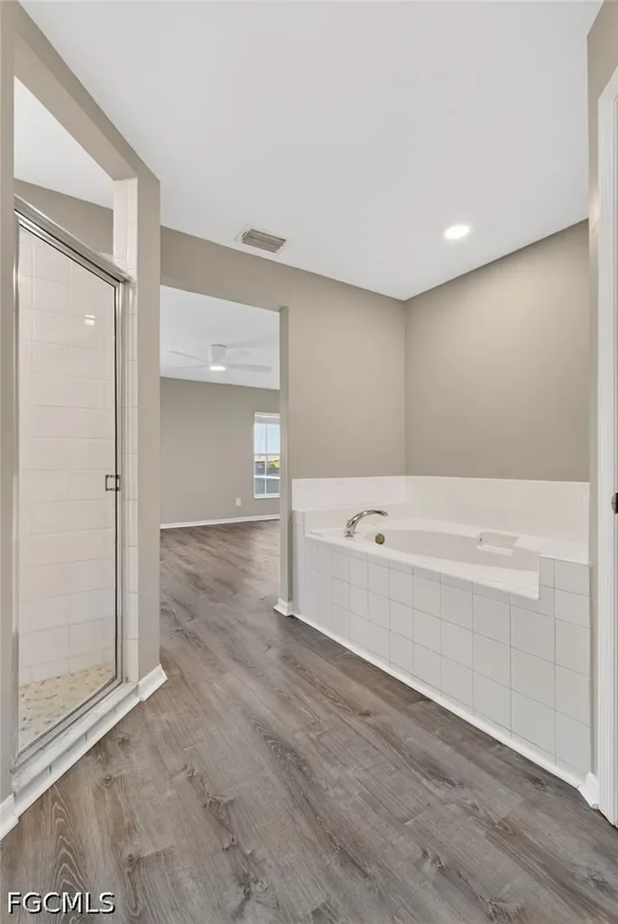 409 NE 25th Terrace Cape Coral FL 33909