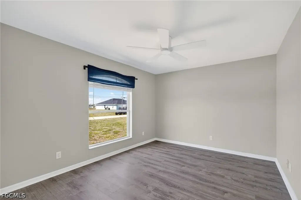 409 NE 25th Terrace Cape Coral FL 33909