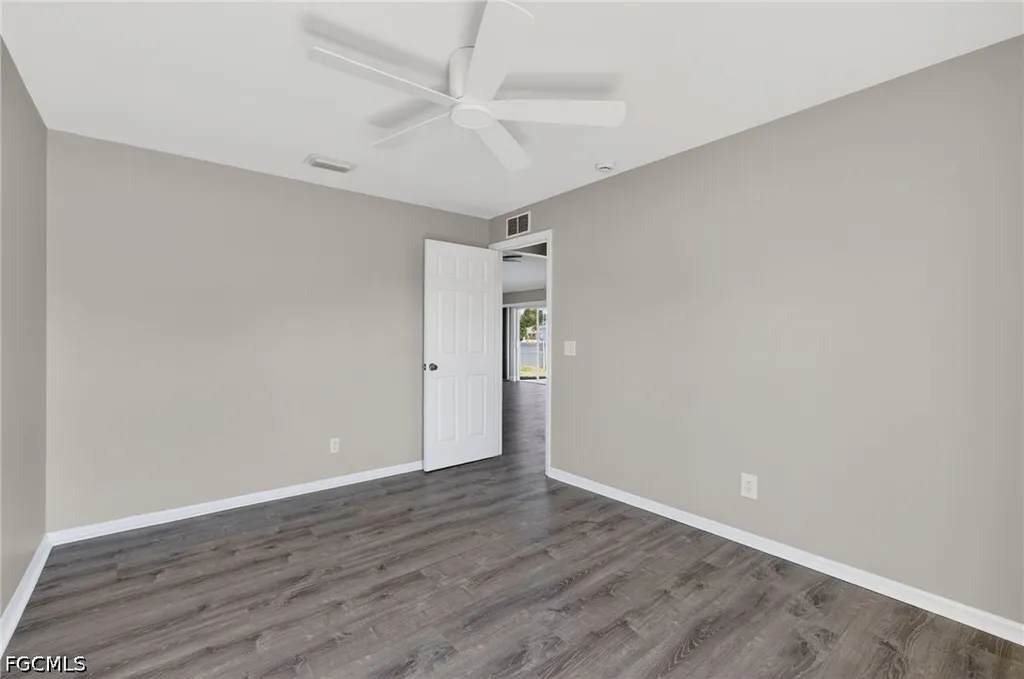 409 NE 25th Terrace Cape Coral FL 33909