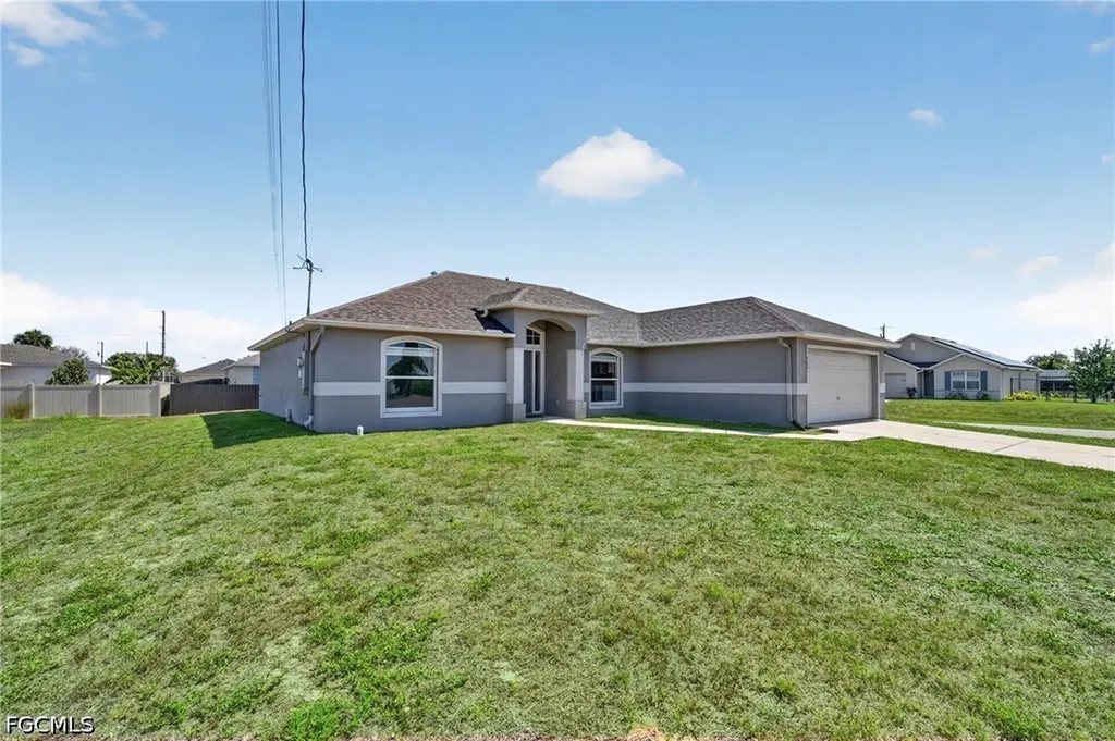 409 NE 25th Terrace Cape Coral FL 33909