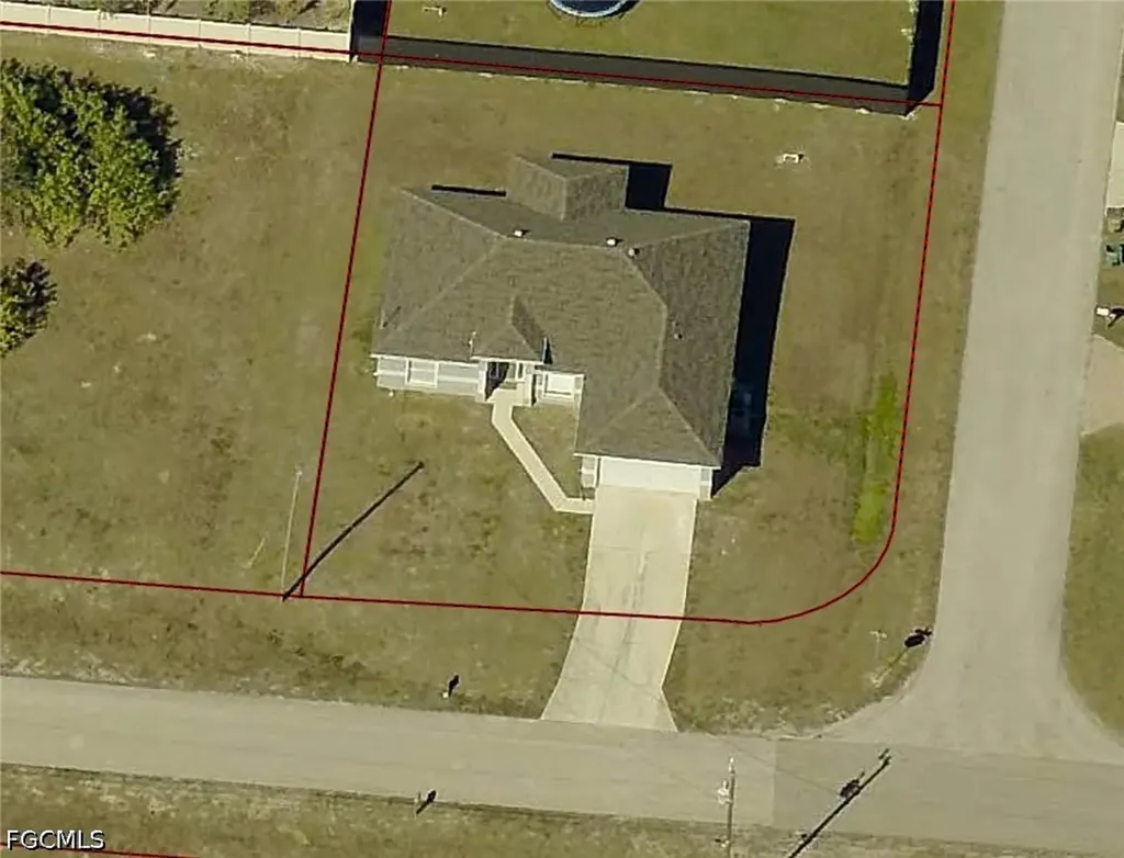 409 NE 25th Terrace Cape Coral FL 33909