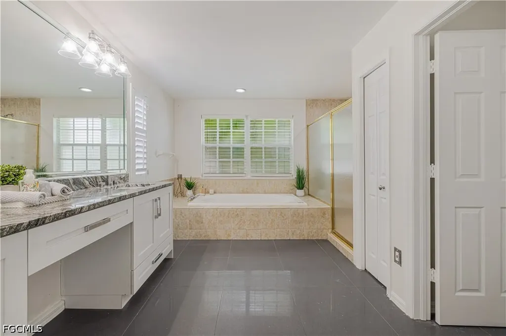 11141 Lakeland Circle Fort Myers FL 33913