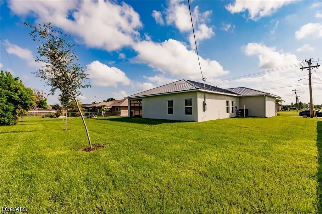 409 Tropicana Parkway E Cape Coral FL 33993
