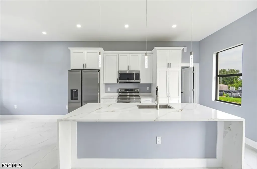 2800 28th Street SW Lehigh Acres FL 33976