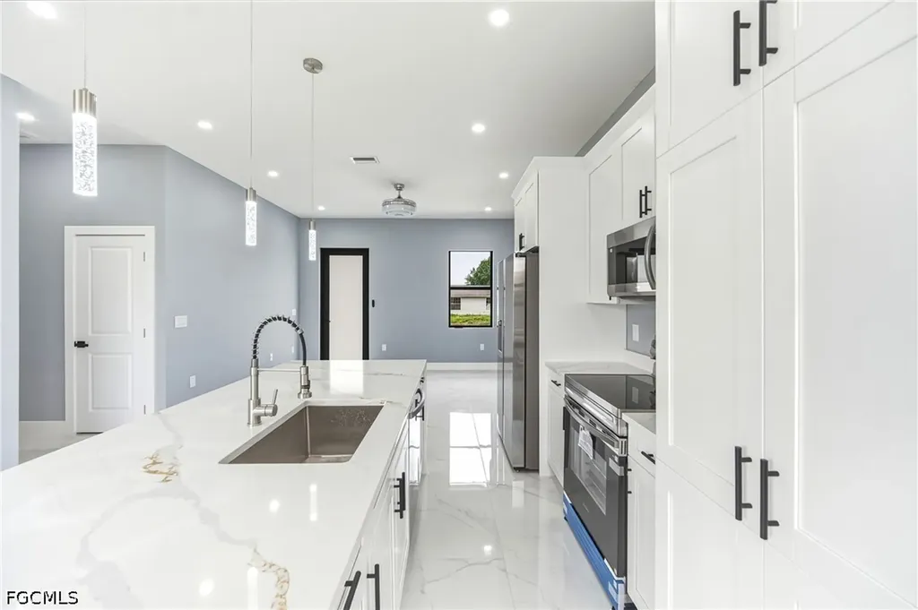 2800 28th Street SW Lehigh Acres FL 33976