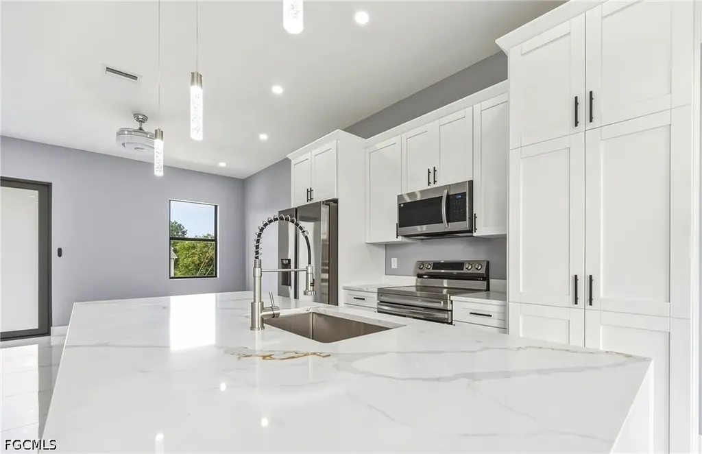 2800 28th Street SW Lehigh Acres FL 33976