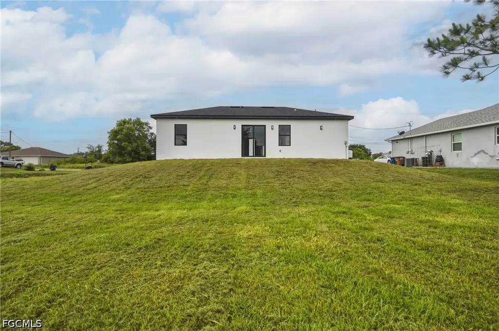 2800 28th Street SW Lehigh Acres FL 33976