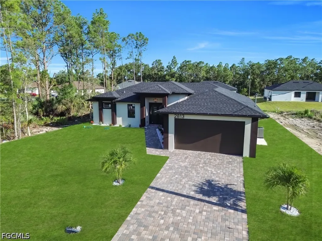 2813 40th Street W Lehigh Acres FL 33971