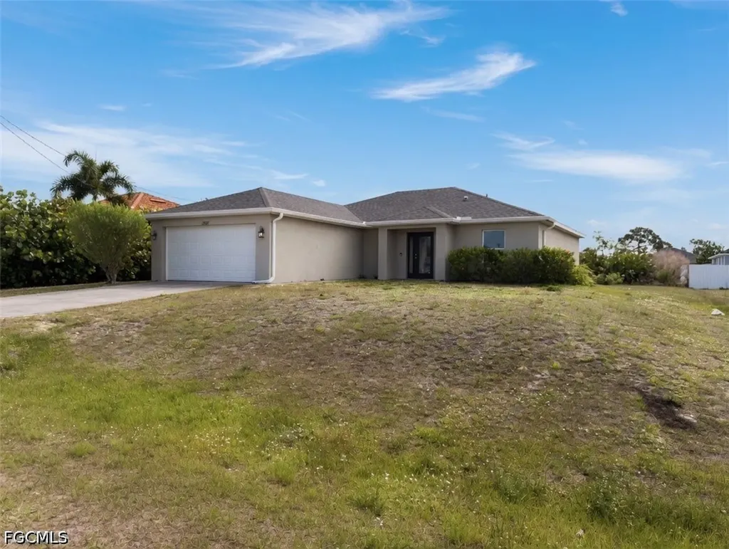 2207 NW 21st Avenue Cape Coral FL 33993