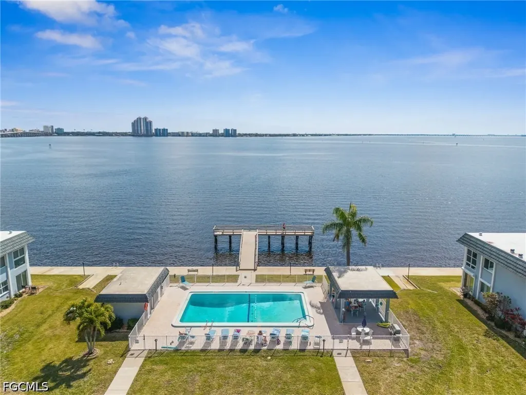 3380 N Key Drive North Fort Myers FL 33903