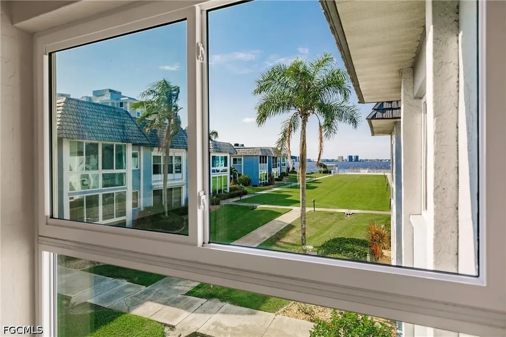 3380 N Key Drive North Fort Myers FL 33903