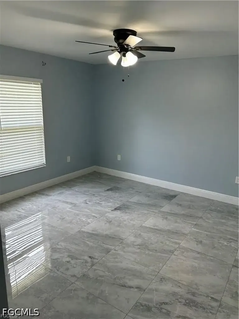 2225/2227 Snead Drive Lehigh Acres FL 33973