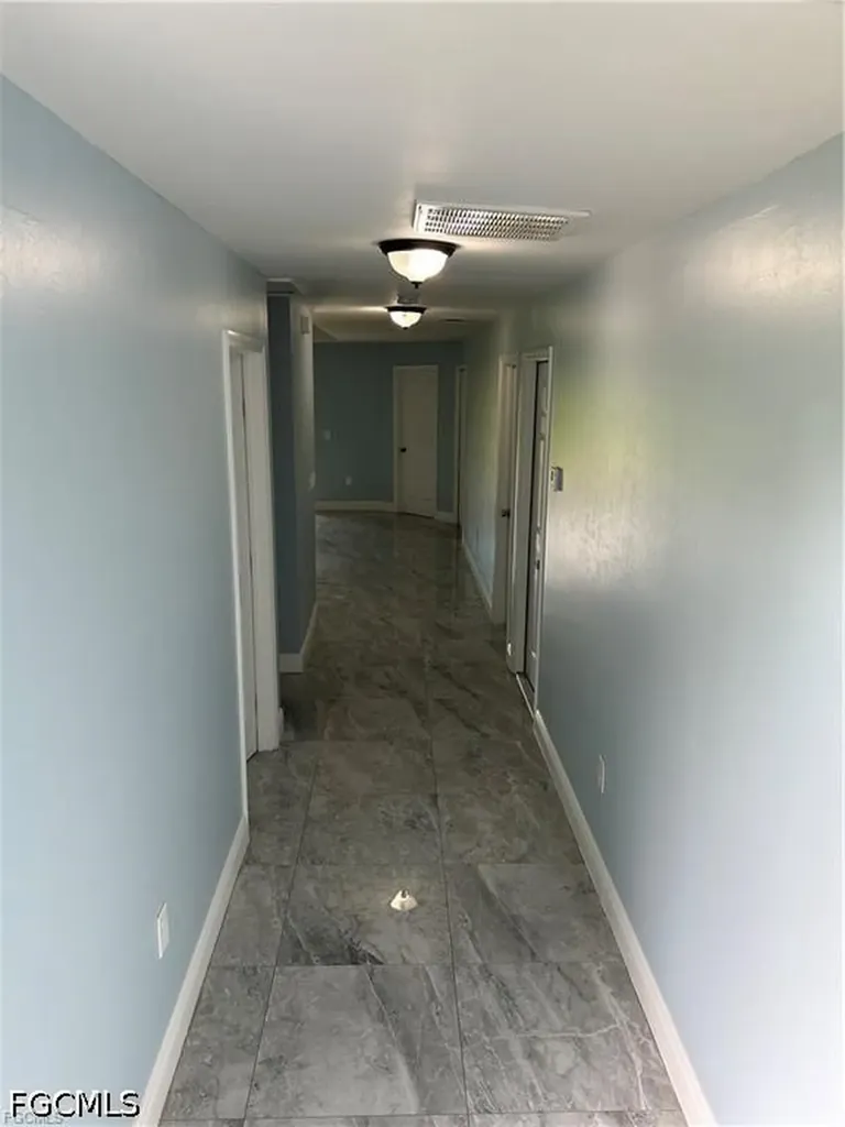 2225/2227 Snead Drive Lehigh Acres FL 33973