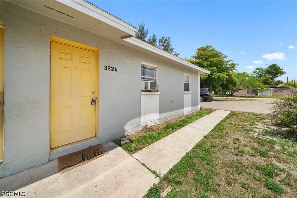 322 Louise Avenue Fort Myers FL 33916