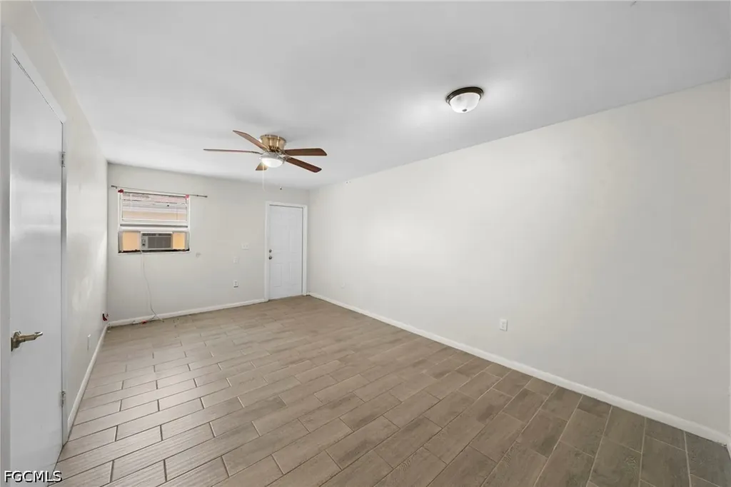 322 Louise Avenue Fort Myers FL 33916