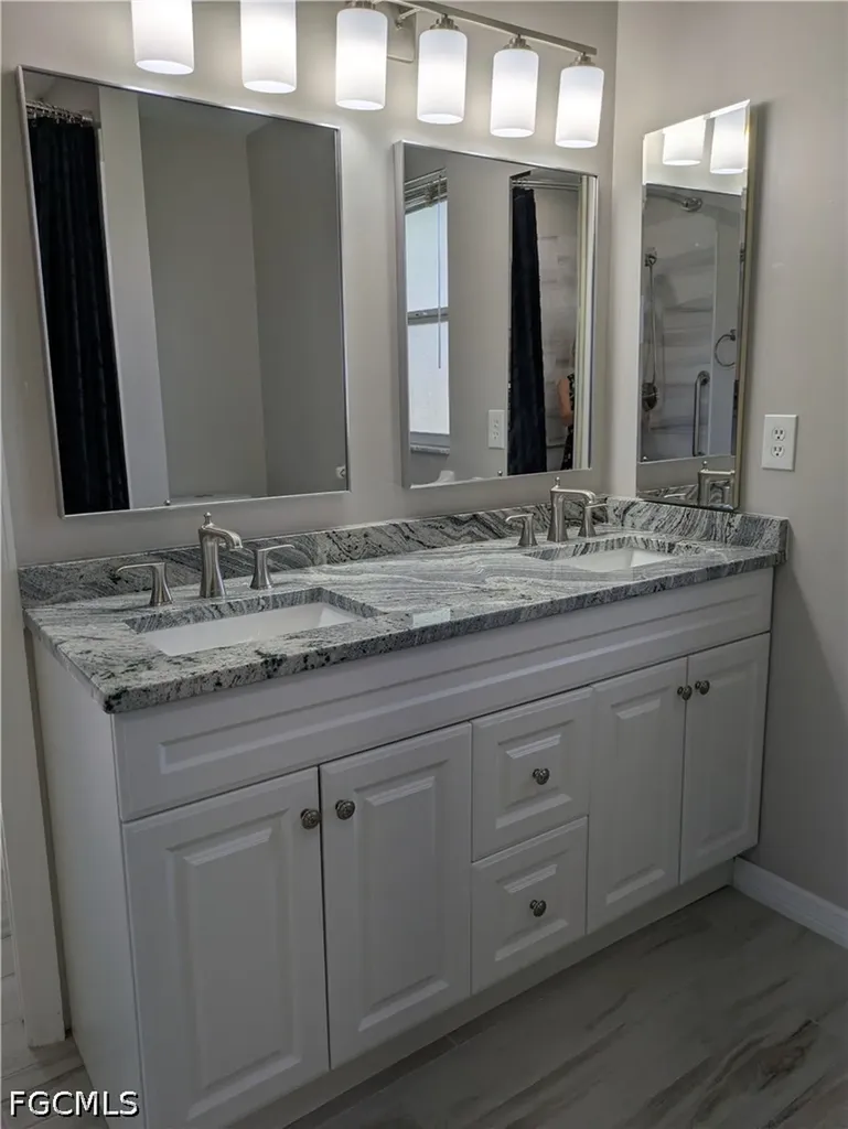 4209 SW 14th Avenue Cape Coral FL 33914