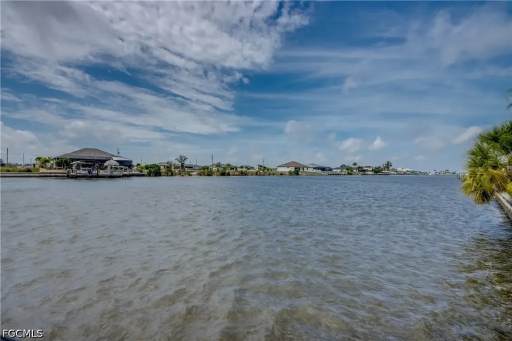4118 NW 33rd Lane Cape Coral FL 33993