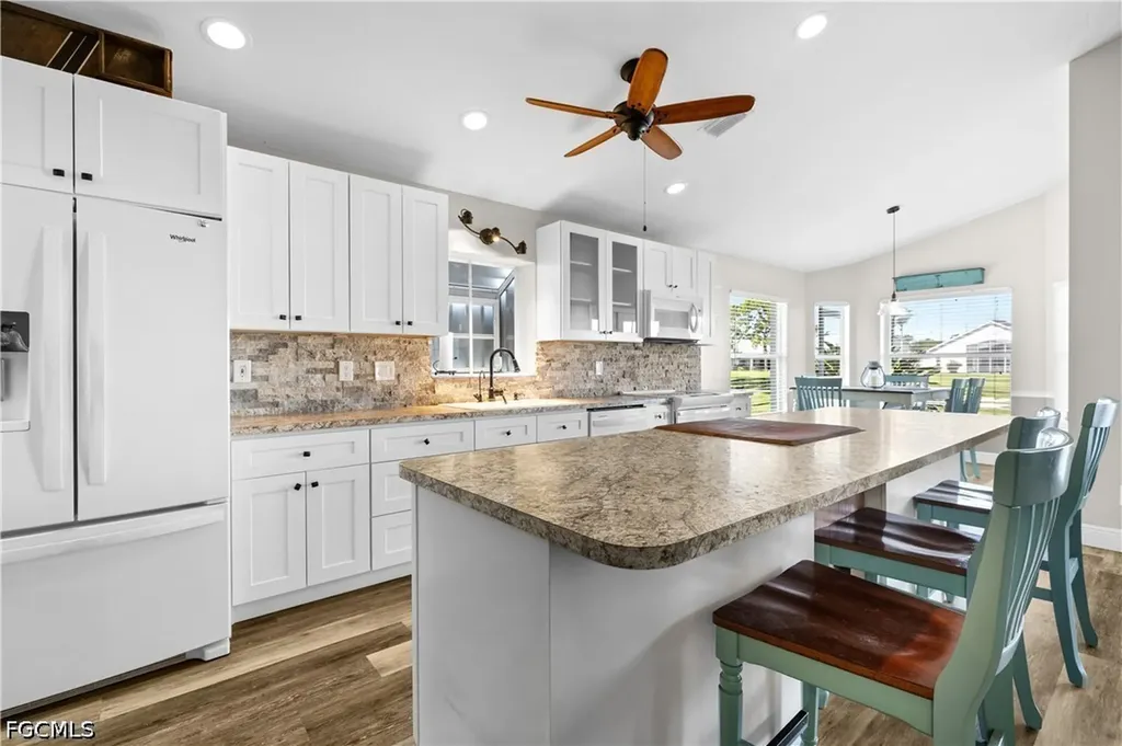17521 Coconut Palm Court North Fort Myers FL 33917