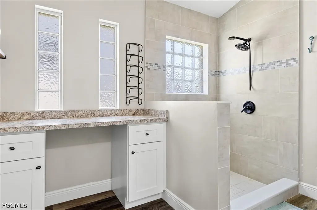 17521 Coconut Palm Court North Fort Myers FL 33917