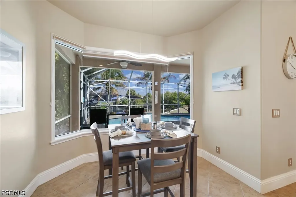 3237 Yucatan Parkway Cape Coral FL 33993