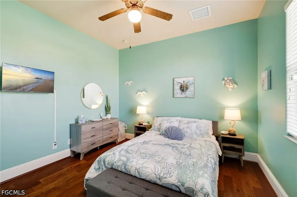 3237 Yucatan Parkway Cape Coral FL 33993
