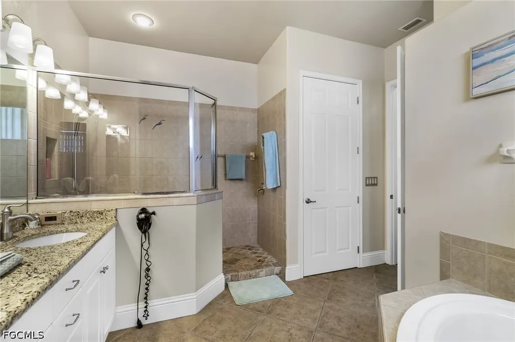 3237 Yucatan Parkway Cape Coral FL 33993